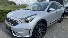 Gebruikt 2017 Kia Niro First Edition SUV | € 14.900 (Eerlijke prijs)