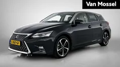 Gebruikt 2019 Lexus CT200h Luxury Line Hatchback | € 22.940 (Eerlijke prijs)