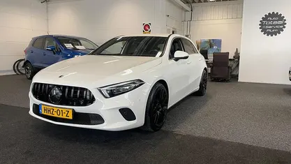 Wit Gebruikt 2018 Mercedes A200 Business Hatchback | € 18.750 (Goede deal)
