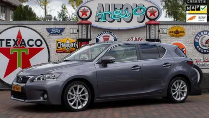 Grijs Gebruikt 2012 Lexus CT200h Business Edition Hatchback | € 16.450 (Eerlijke prijs)