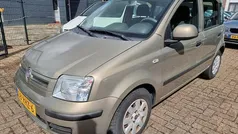 Beige Gebruikt 2011 Fiat Panda Hatchback | € 2.750 (Eerlijke prijs)