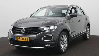Grijs Gebruikt 2021 VW T-Roc Sport SUV | € 27.900 (Eerlijke prijs)