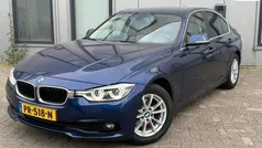 Blauw Gebruikt 2017 BMW 320 Sedan | € 17.499 (Eerlijke prijs)