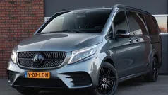 Grijs Gebruikt 2021 Mercedes V300 AMG MPV | € 54.950 (Goede deal)