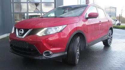 Occasion Nissan Qashqai Tekna 110 PK (80 kW) 2017 Rood SUV