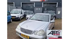 Gebruikt 2004 Mercedes C180 Classic Sedan | € 2.999 (Eerlijke prijs)