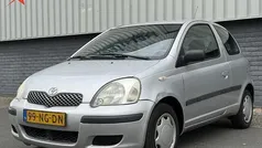 Gebruikt 2003 Toyota Yaris Terra Hatchback | € 1.750 (Eerlijke prijs)