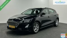 Zwart Gebruikt 2022 Ford Focus Business Edition Hatchback | € 17.000 (Goede deal)