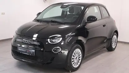 Gebruikt 2022 Fiat 500e Action Hatchback | € 13.294 (Eerlijke prijs)
