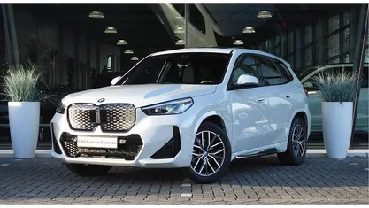 Gebruikt 2024 BMW iX1 M Sport SUV | € 41.850 (Super prijs)