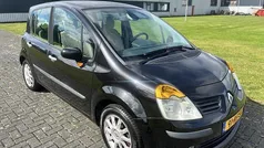 Gebruikt 2005 Renault Modus Luxe MPV | € 1.749 (Eerlijke prijs)