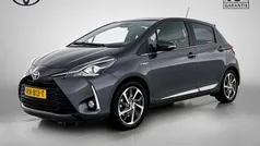 Grijs Gebruikt 2018 Toyota Yaris Hybrid Premium Hatchback | € 17.995 (Eerlijke prijs)