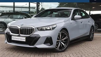 Gebruikt 2024 BMW 520 Executive Sedan | € 55.450 (Super prijs)