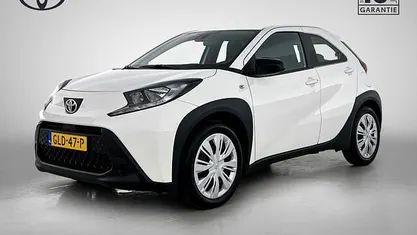 Occasion 2024 Toyota Aygo X Play SUV | € 19.400 (Eerlijke prijs)