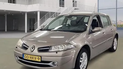 Gebruikt 2009 Renault Mégane III Hatchback | € 1.750 (Eerlijke prijs)