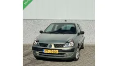 Groen Gebruikt 2002 Renault Clio II Authentique Hatchback | € 1.999 (Eerlijke prijs)