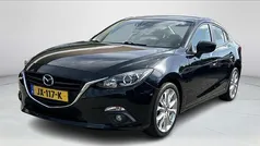 Zwart Gebruikt 2016 Mazda 3 Sedan | € 12.750 (Eerlijke prijs)