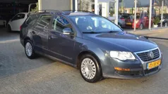 Grijs Gebruikt 2006 VW Passat Trendline Stationwagen | € 1.999 (Eerlijke prijs)