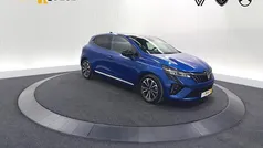 Gebruikt 2023 Renault Clio V Techno Hatchback | € 20.400 (Eerlijke prijs)