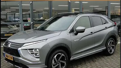 Grijs Gebruikt 2023 Mitsubishi Eclipse Cross Instyle SUV | € 27.495 (Eerlijke prijs)