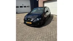 Zwart Gebruikt 2010 Seat Leon Reference Hatchback | € 3.499 (Eerlijke prijs)