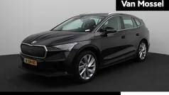 Zwart Gebruikt 2021 Skoda Enyaq iV SUV | € 21.900 (Eerlijke prijs)