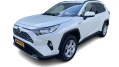 Gebruikt 2020 Toyota RAV4 Active SUV | € 30.950 (Eerlijke prijs)