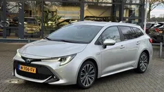 Grijs Gebruikt 2019 Toyota Corolla Style Stationwagen | € 19.399 (Goede deal)