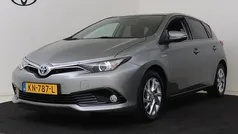 Grijs Gebruikt 2016 Toyota Auris Trend Hatchback | € 16.450 (Goede deal)