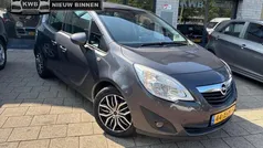 Grijs, metallic lak Gebruikt 2012 Opel Meriva Business MPV | € 3.750 (Eerlijke prijs)