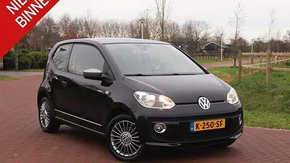 Gebruikt 2013 VW up! R Hatchback | € 4.750 (Eerlijke prijs)
