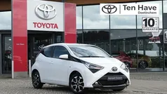Wit Gebruikt 2020 Toyota Aygo Hatchback | € 11.900 (Eerlijke prijs)