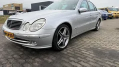 Grijs Gebruikt 2003 Mercedes E320 Avantgarde Sedan | € 2.850 (Eerlijke prijs)