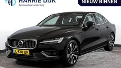 Zwart Gebruikt 2020 Volvo S60 Sedan | € 31.995 (Super prijs)
