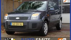 Grijs Gebruikt 2008 Ford Fusion Futura MPV | € 2.500 (Eerlijke prijs)