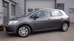 Grijs Gebruikt 2010 Toyota Auris Hatchback | € 5.950 (Eerlijke prijs)