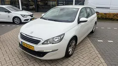 Wit Gebruikt 2015 Peugeot 308 Stationwagen | € 6.945 (Eerlijke prijs)