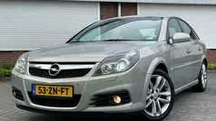 Grijs Gebruikt 2008 Opel Vectra GTS Executive Hatchback | € 4.750 (Eerlijke prijs)