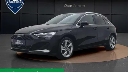 Zwart Gebruikt 2025 Audi A3 Sportback e-tron Hatchback | € 38.450 (Eerlijke prijs)