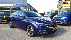 Blauw Gebruikt 2019 Fiat Tipo Mirror Hatchback | € 13.495 (Eerlijke prijs)
