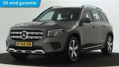 Grijs, metallic lak Gebruikt 2021 Mercedes GLB180 Business SUV | € 40.995 (Eerlijke prijs)