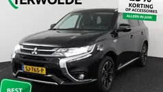 Zwart Gebruikt 2018 Mitsubishi Outlander P-HEV SUV | € 23.345 (Eerlijke prijs)