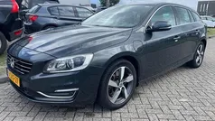 Grijs Gebruikt 2013 Volvo V60 Summum Stationwagen | € 9.750 (Eerlijke prijs)