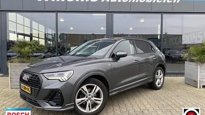 Grijs (metallic) Occasion 2019 Audi Q3 Advanced SUV | € 19.900 (Eerlijke prijs)