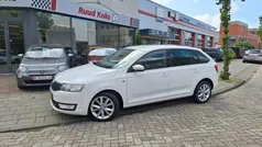 Wit Gebruikt 2014 Skoda Rapid Business Line Hatchback | € 7.450 (Eerlijke prijs)