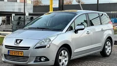 Grijs Gebruikt 2010 Peugeot 5008 MPV | € 2.795 (Super prijs)