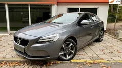 Grijs Gebruikt 2018 Volvo V40 Dynamic Stationwagen | € 15.950 (Goede deal)