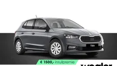 Grijs, metallic lak Nieuw 2025 Skoda Fabia Selection Hatchback | € 26.440 (Eerlijke prijs)