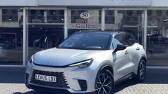 Grijs Gebruikt 2025 Lexus LBX SUV | € 39.400 (Goede deal)