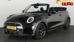 Zwart Gebruikt 2023 Mini Cooper Cabriolet Classic Cabriolet | € 33.600 (Eerlijke prijs)